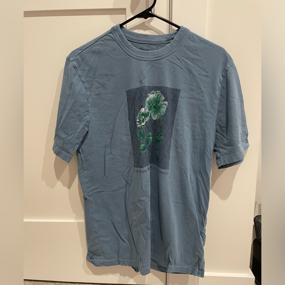 Madewell NYBG tee shirt unisex XS. EUC!